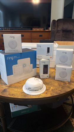 Ring Home Security Bundle – Alarm Kit, Doorbell, Indoor Cam + Sensors – NEW