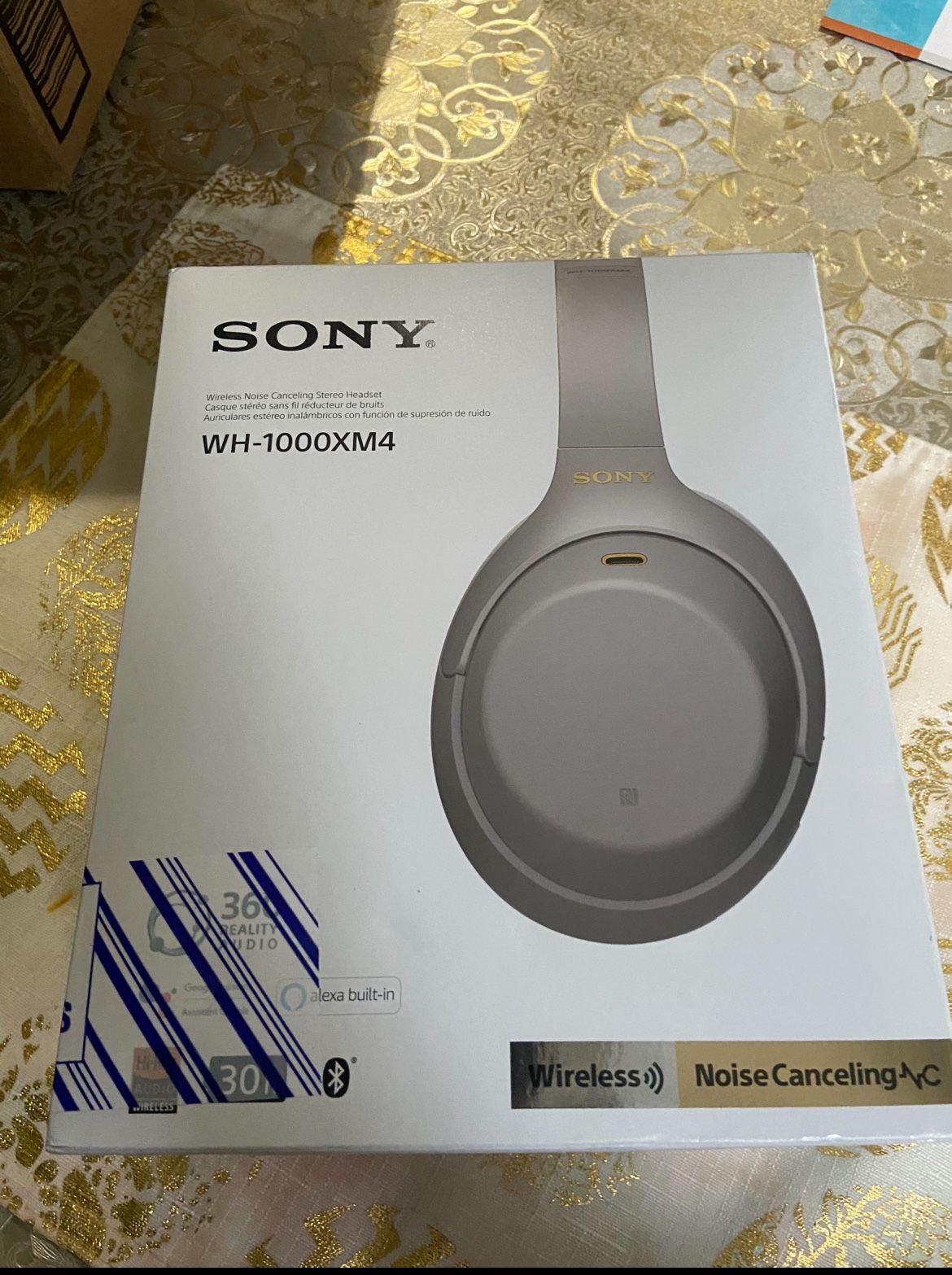 Sony WH-1000XM4 Beige