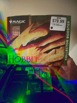 Magic: The Gathering The Hobbit Collector Booster