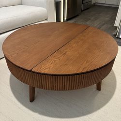 Hernest Lift Top Coffee Table (Discounted)