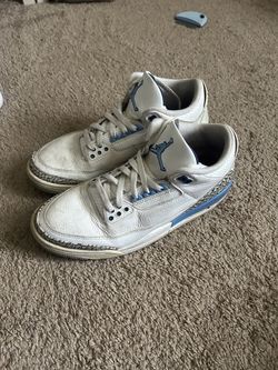 Retro Jordan 3 “UNC” size 11