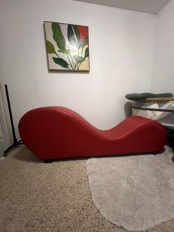 Yoga Lounge Chaise