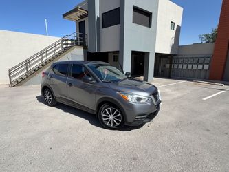2020 Nissan Kicks