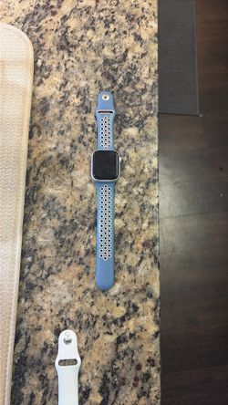 Apple Watch Series 8