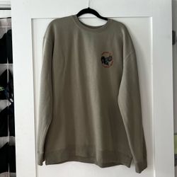NWT Backyard Critters of the Midwest Crewneck, 2XL