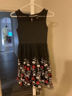 Girls Size 10 Christmas Dress