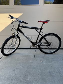 1997 GT Aggressor Mountain Bike