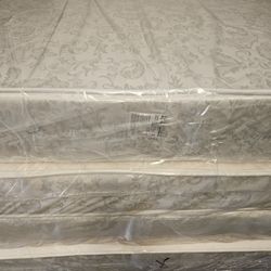 Brand New  !! Queen Set $189 >> Mattress And Box 