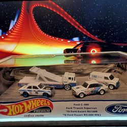 Hot Wheels Premium Collector Ford Race Team
