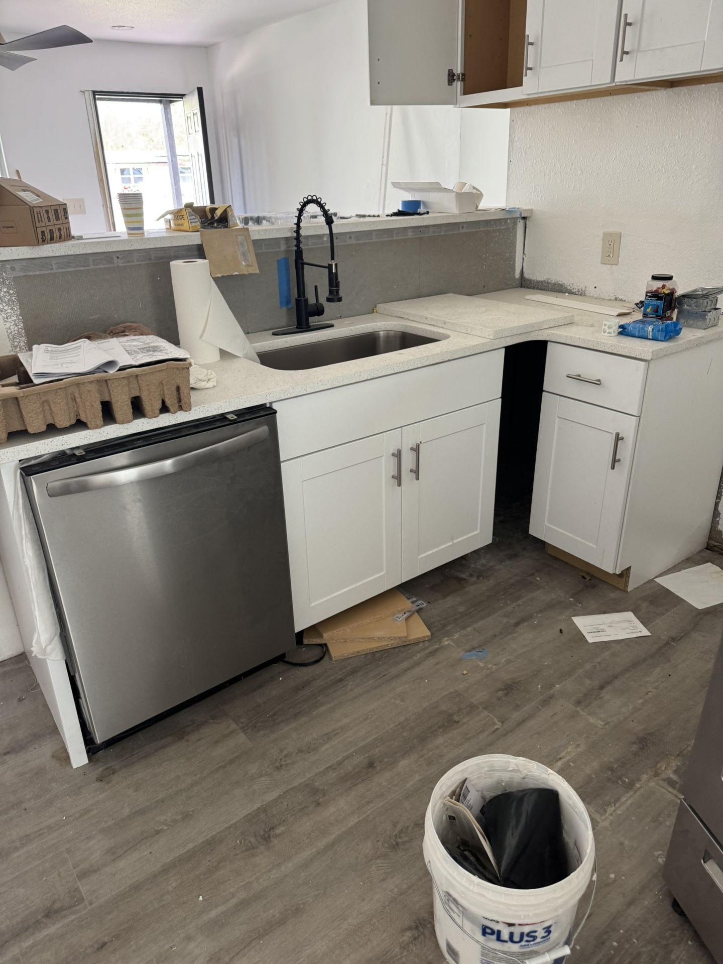 Largo Kitchen And New Granite Counters