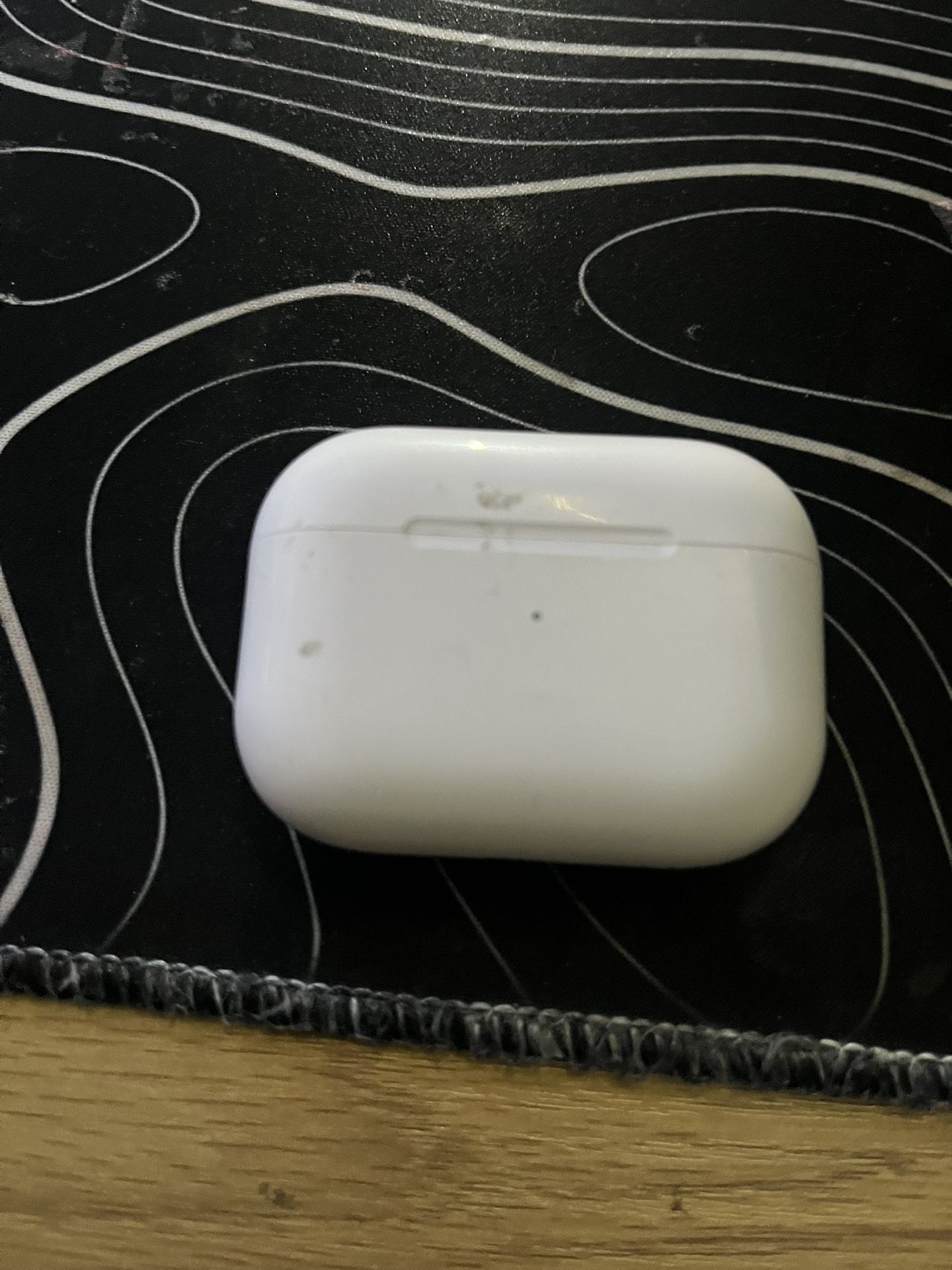 AirPods 4
