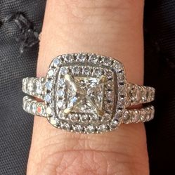 Natural Diamond 14 Ct Princess Cut Ring Set