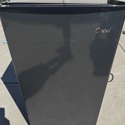 Midea Compact Mini Refrigerator 3.3 Cu Ft
