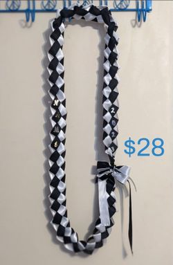 Custom Graduation Leis