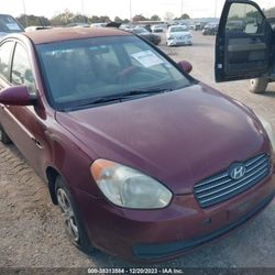 2009 Hyundai Accent GLS - Parts Only #CE8