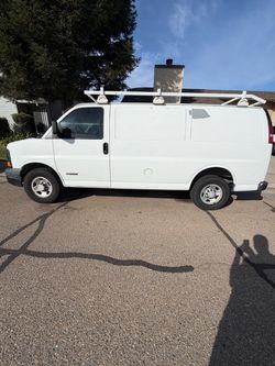 2006 Chevrolet Express Cargo Van