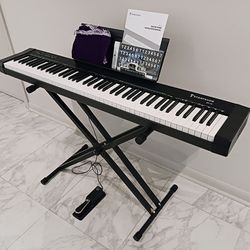 Starfavor 88-Key Piano Keyboard with Accessories LIKE NEW