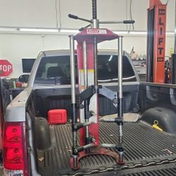Strut/Spring Compressor