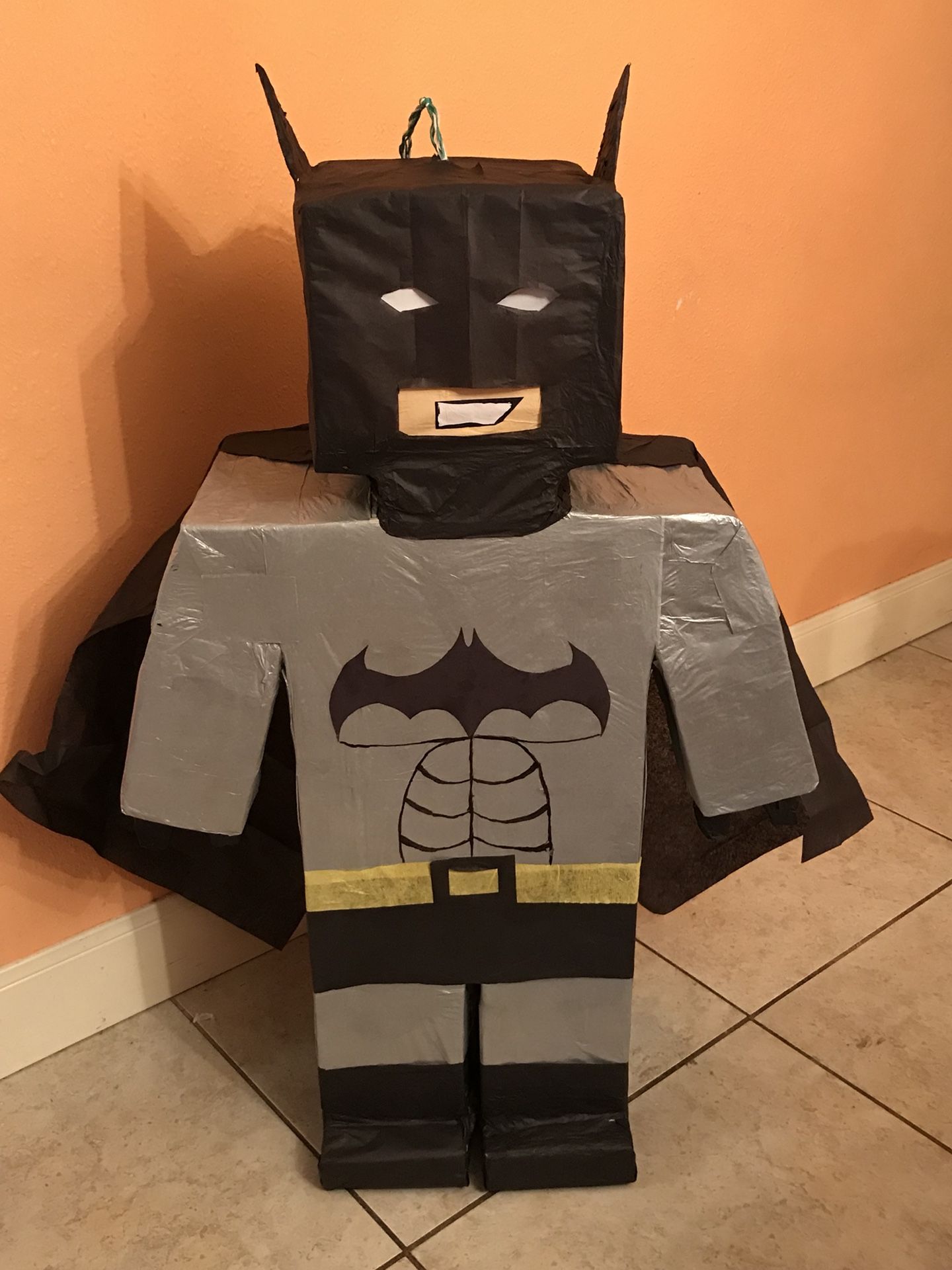 LEGO Batman piñata