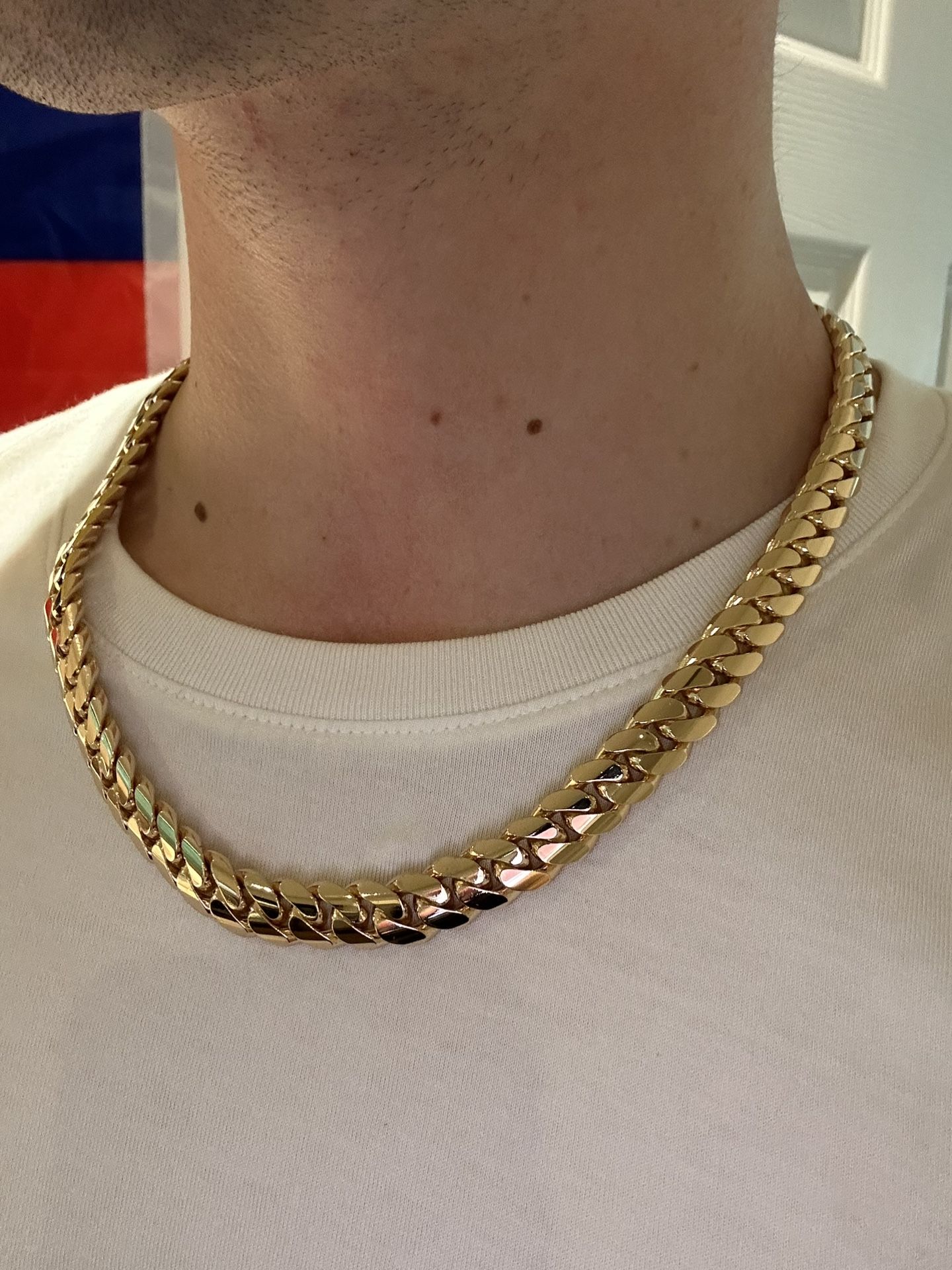 14K Gold Plated Miami Cuban Link Chain 12MM 22 Inches - Main Image