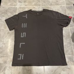 Tesla Motors Men's T Shirt Size X-LARGE Vertical Large Font Print Logo Official