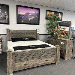 4PC King Bedroom Set w/ Front Storage 