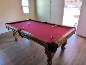 8 Foot Billiard Pool Table