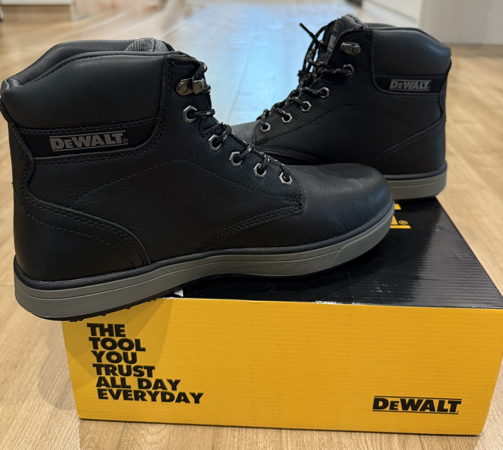 ***DEWALT Plasma Men's Leather, Steel Toe, Safety Work Boot, Black, 10