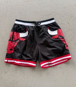 Chicago Bull men’s short