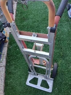 Milwaukee  4 in 1 hand truck