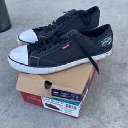 Levi’s Shoes 