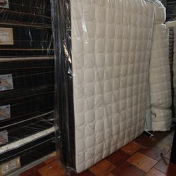 🛌🏾💤💤💤 $219 Eastern King Eurotop Mattress Now Available $219 🛌🏾💤💤💤