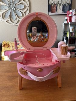 Girls Disney Vanity Set