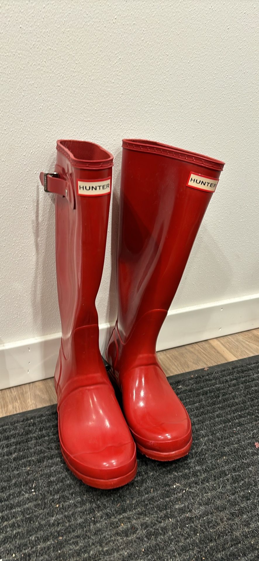 Women’s Red Tall Hunter Boots