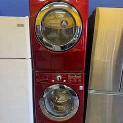 Set LG red Washer and Dryer