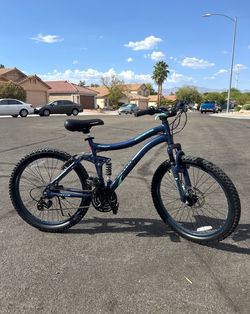 Genesis Bella 26” Full Suspension Mountain Bike
