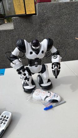 Toy robots