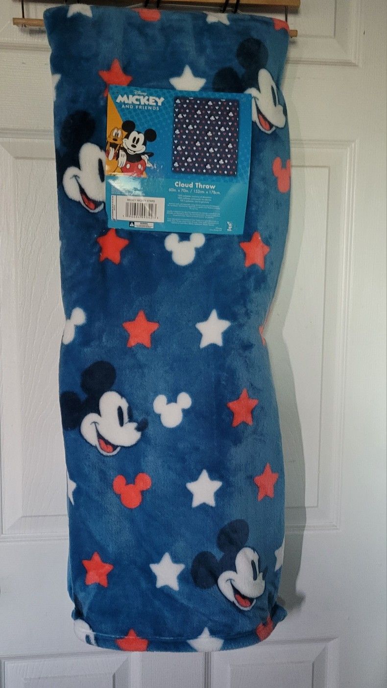 Disney Mickey 4th of July throw blanket