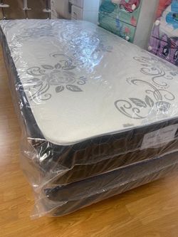 🌟Brand new twin size mattress