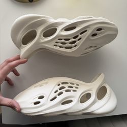 Adidas Yeezy Foam RNNR Ararat