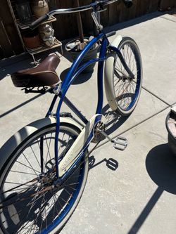 Huffy beach cruiser