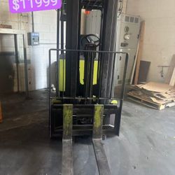 Electric Forklift,Warehouse helper 10.071