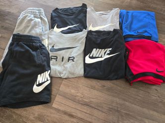 Boys  Nike Lot