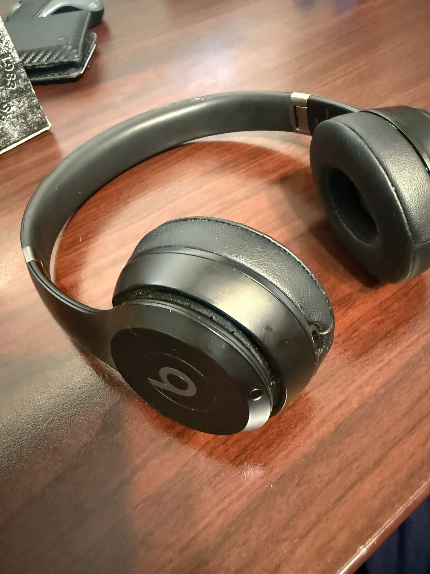 Beats Solo 4
