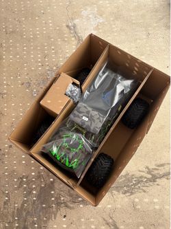 Arrma Quake green