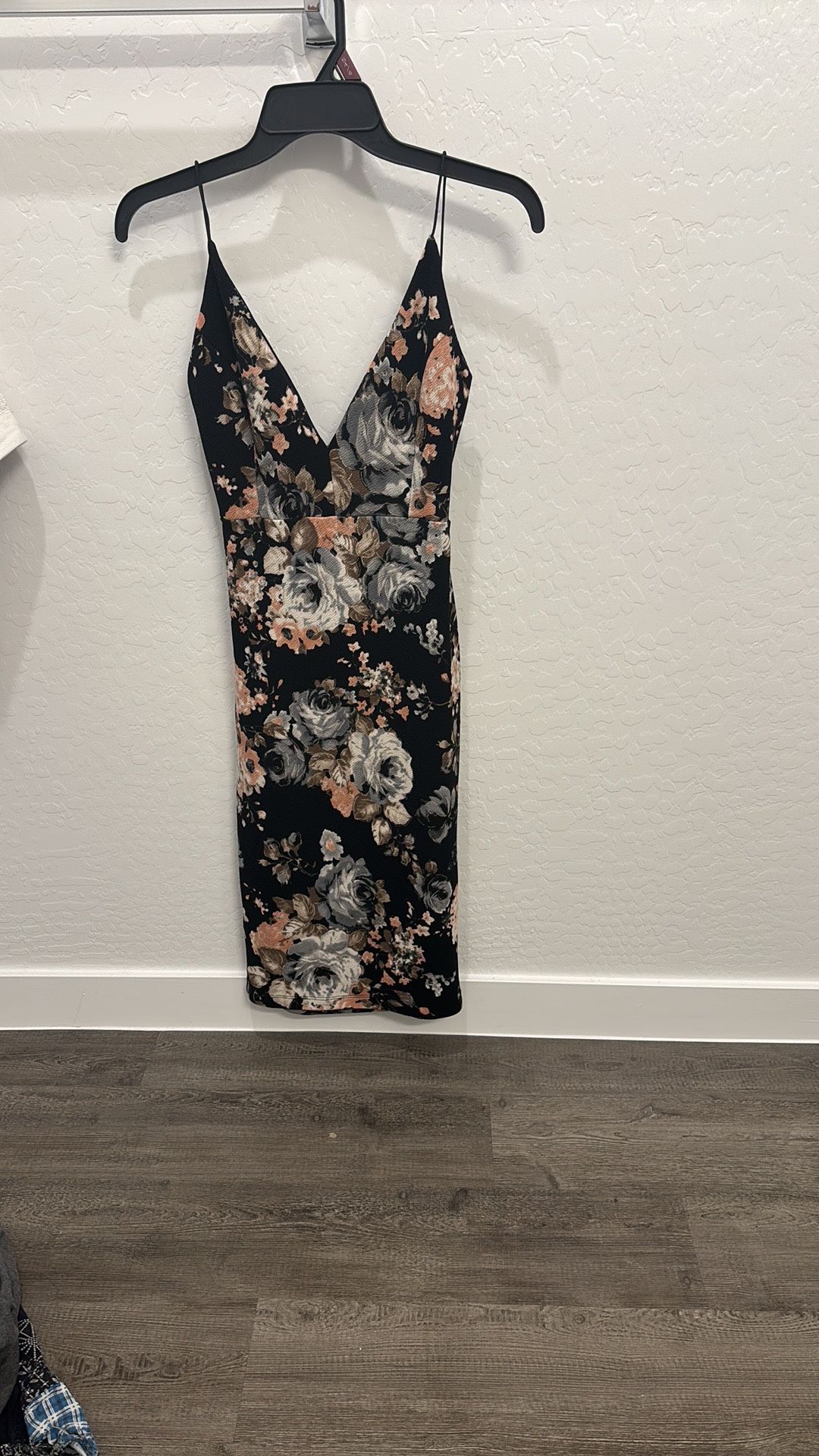 beautiful backless dress