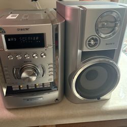 Sony CMT-HP7 AM/FM. ONE SPEAKER 