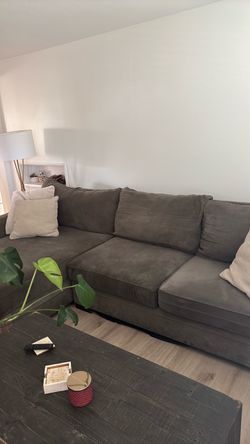 FREE!!! Living Spaces Sectional Sofa FREE!!!
