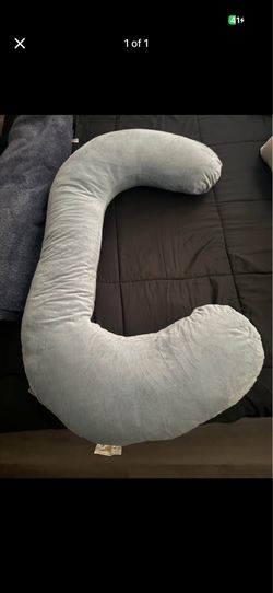 Pregnancy pillow