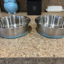 Two Gorilla grip Dog Bowls